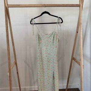 Floral tie Strap Midi Dress